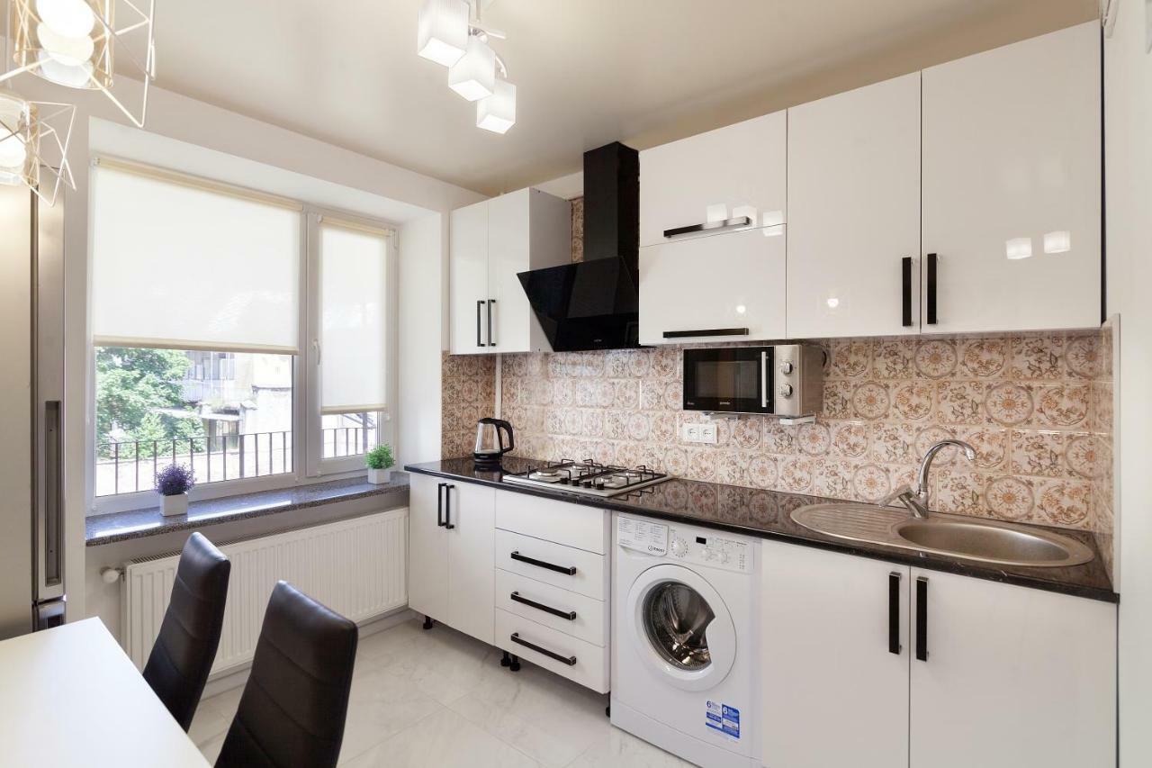 Avangard Shpytalna 20A Apart Lvov Exteriér fotografie